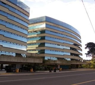 Oficina en alquiler, Centro corporativo Muxbal