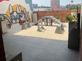 APARTAMENTO AMUEBLADO EN RENTA ZONA 10 - Image 12