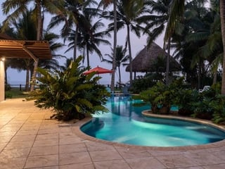 Beachfront 5-Bedroom House with Pool in Macamitas, Monterrico - Image 16