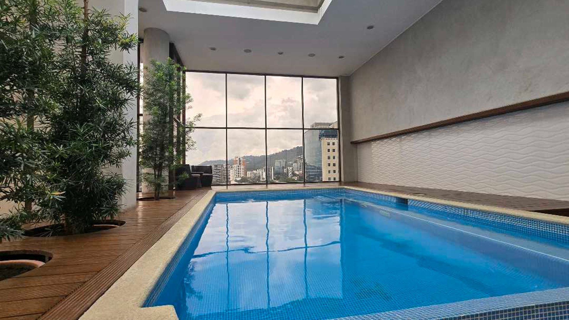 APARTAMENTO EN VENTA ZONA 10 - Miniatura 24