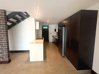 Apartamento con linea blanca en renta y 3 habitaciones en Z16 Ref-5541 - Image 1