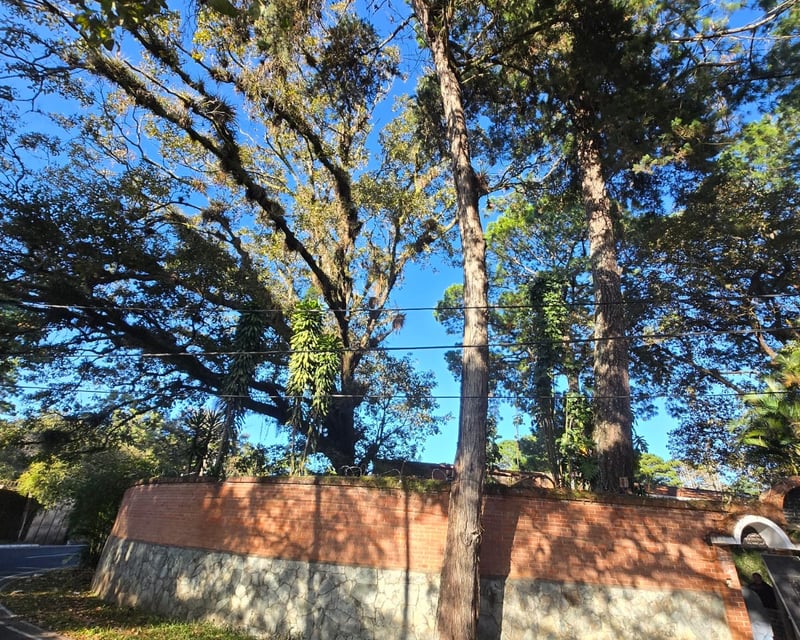 En EXCLUSIVA Terreno en venta en zona 16, Kanajuyú 2  