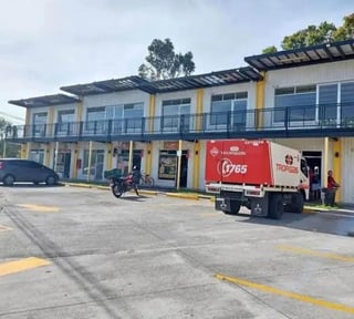 Alquilo local comercial Colinas de Monte María Express
