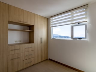 Vendo Apartamento en Edificio Condado La Villa, Zona 14 - Image 13