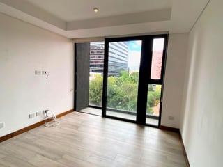 📍 APARTAMENTO EN RENTA – 2 HAB | RESERVA DIEZ | ZONA 10 - 4