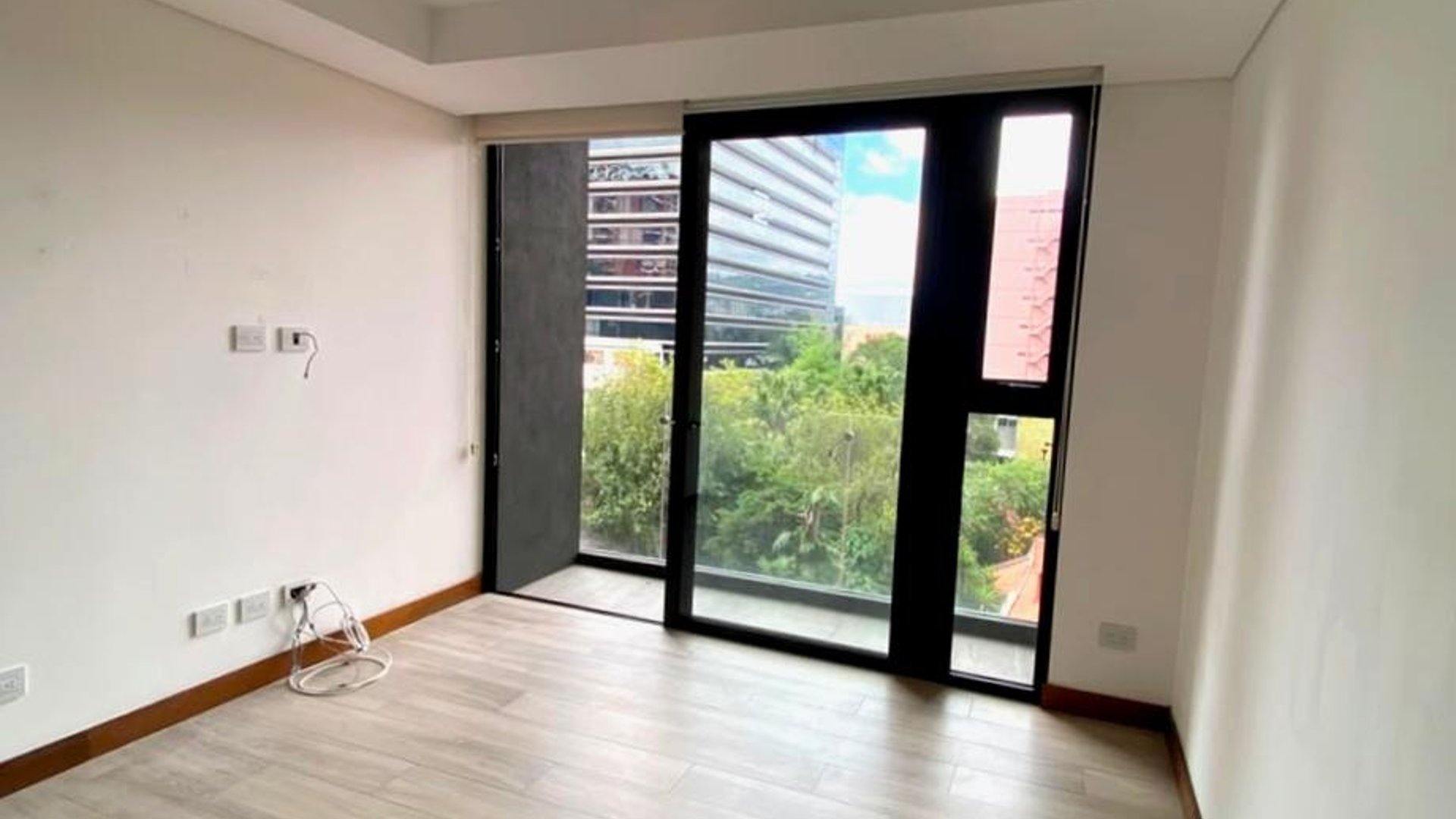 ???? APARTAMENTO EN RENTA – 2 HAB | RESERVA DIEZ | ZONA 10 - Miniatura 4