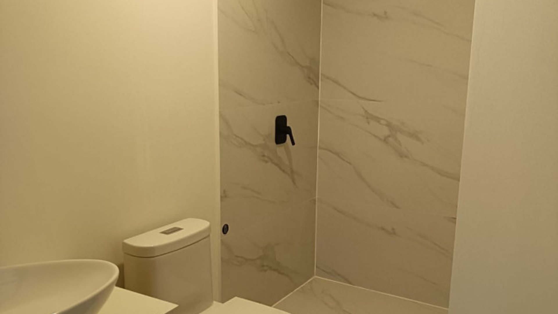 APARTAMENTO EN RENTA EN CENTRICO ZONA 5 GT. - Miniatura 12