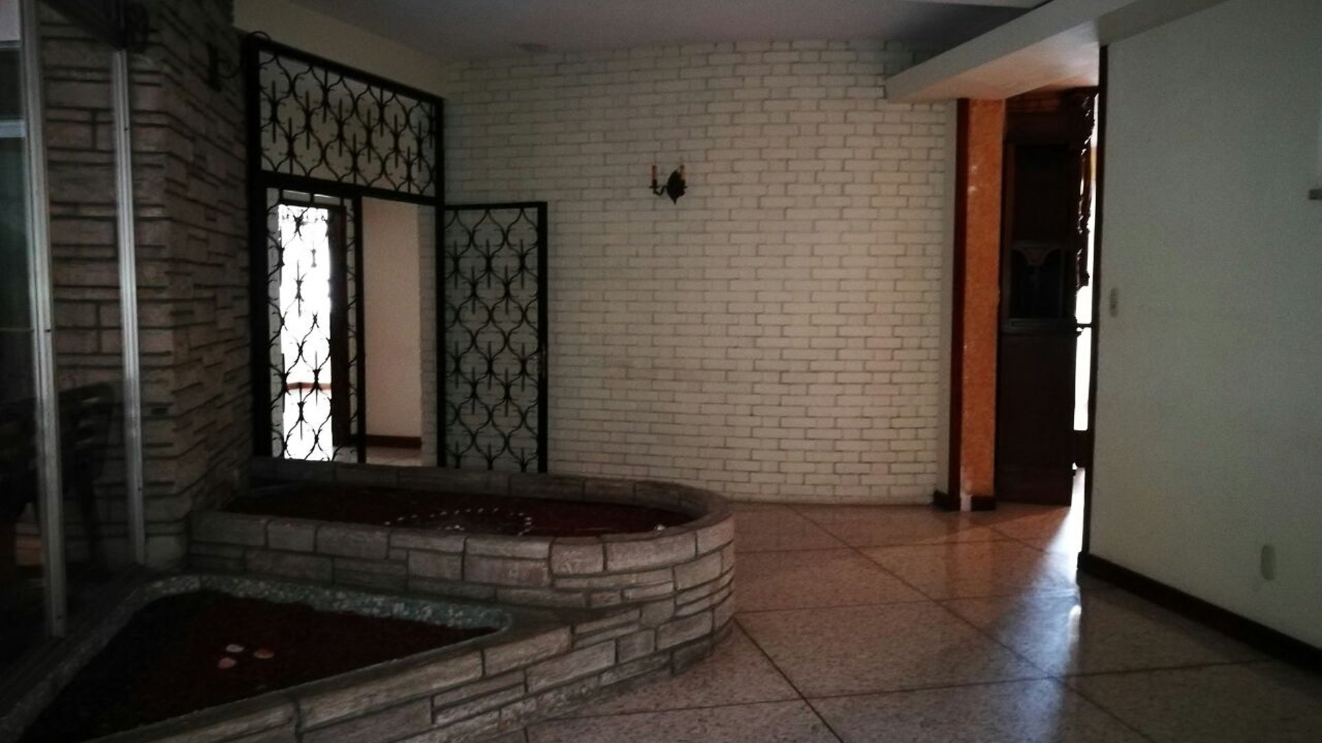 Casa 3 habitaciones en renta zona 14