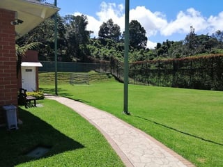 TERRENO GRANDE EN VENTA EN CONDOMINIO COLINAS DE CASTEL‼️ - 4