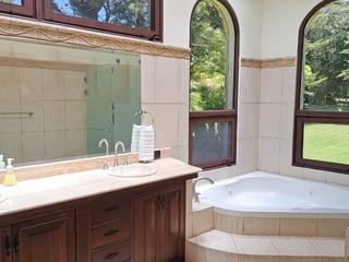 Casa en Venta – Condominio Casa y Campo, Carretera a El Salvador - 5