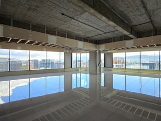 En venta oficinas en la Zona 10 Interamericas - Image 12