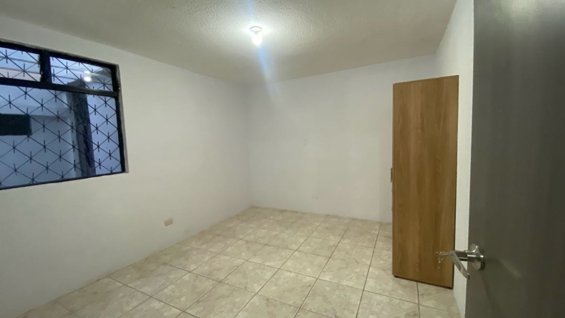 Apartamento en Renta en Granai II Zona 11 - Miniatura 9