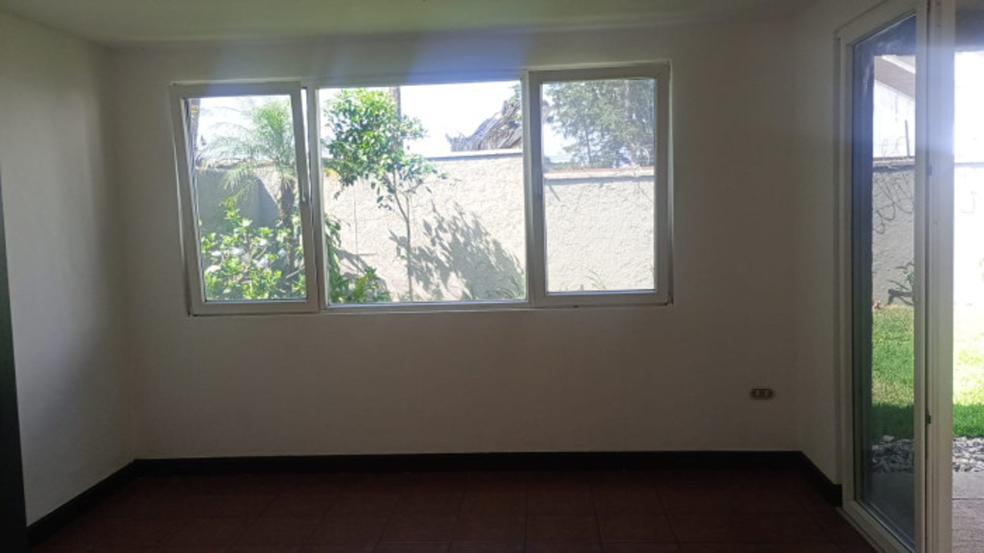 Casa en Renta dentro de Condominio en Km 13 CAES - Miniatura 4