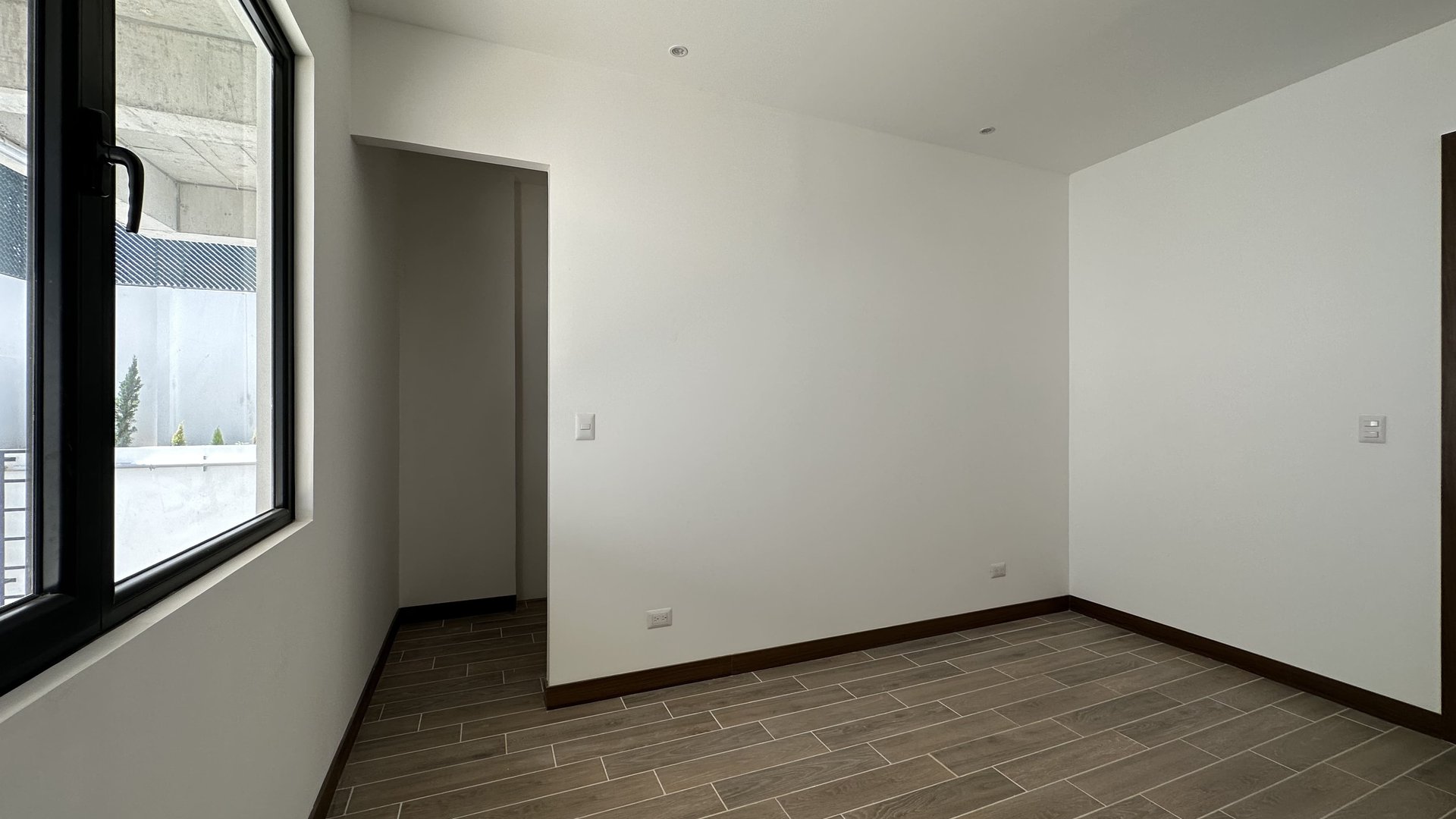 Apartamento en Alquiler Edificio Vila Catorce, zona 14 Guatemala - Miniatura 6