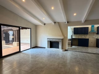 En venta casa en Antigua Guatemala - 2