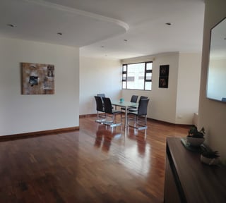 Apartamento semi amueblado en Renta en Zona 14 Las Américas