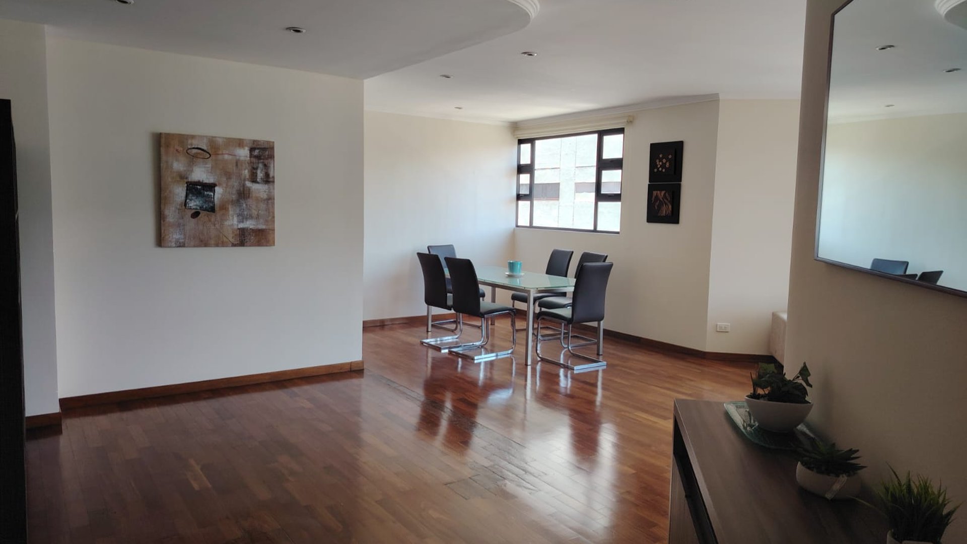 Apartamento semi amueblado en Renta en Zona 14 Las Américas