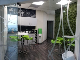 Oficina amueblada en alquiler en zona pradera zona 10 - Image 4