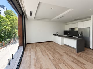 Apartamento en Dosento, Oakland 2, zona 10 - 2