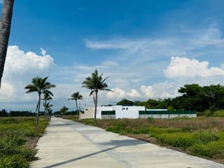 Terreno en Venta Residencial en Playa Monterrico - 2