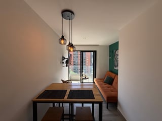 Apartamento amueblado en renta en parque 10, zona 10. - 2
