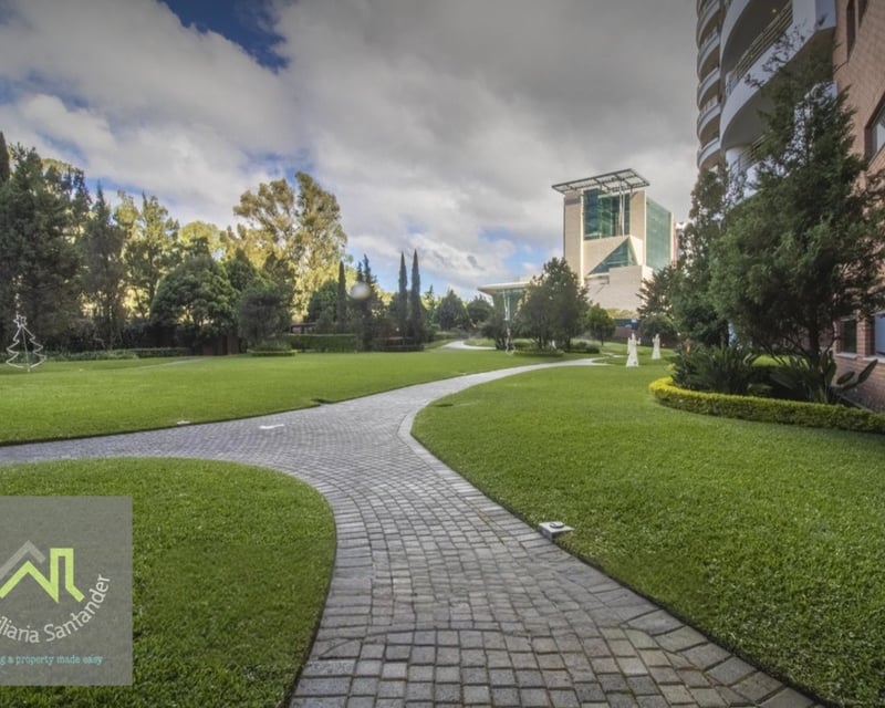 Apartamento Amueblado en venta – Edificio Tadeus, Zona 14