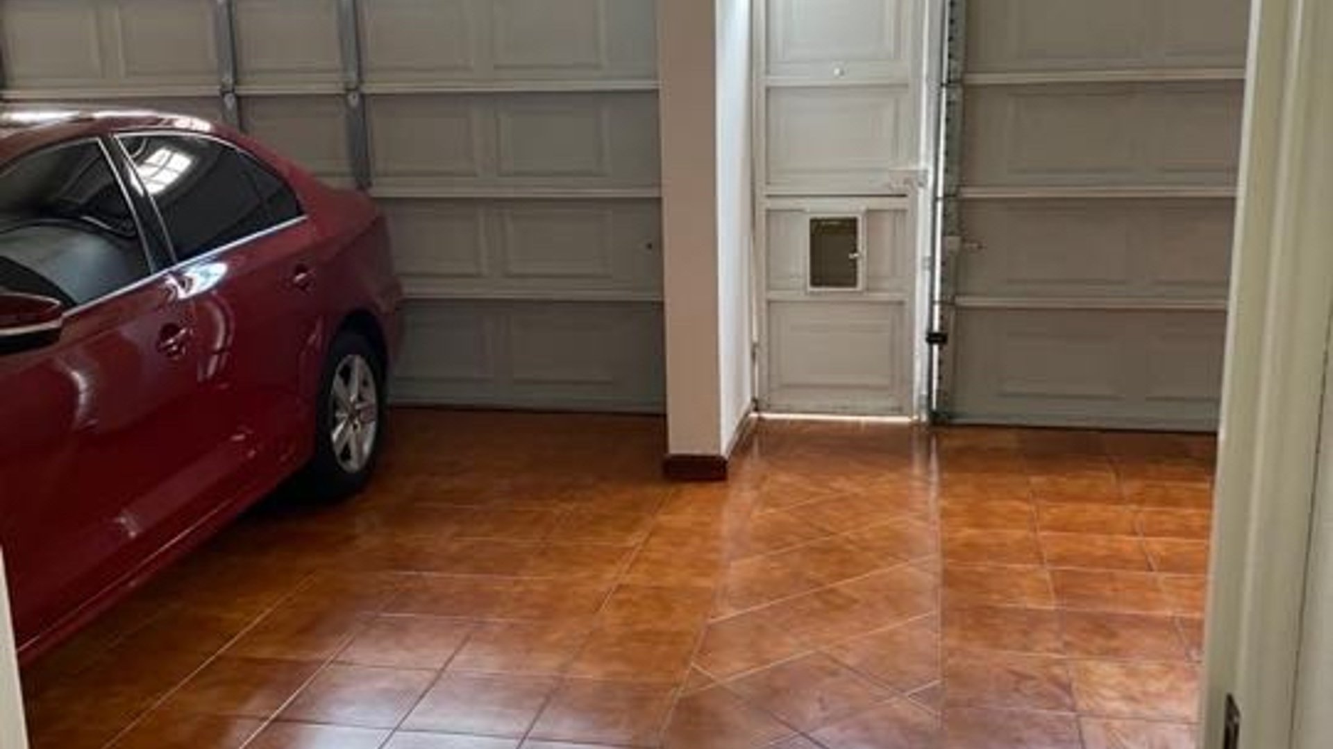 Casa en Venta Zona 14 . Condominio Villas de San Francisco - Miniatura 11