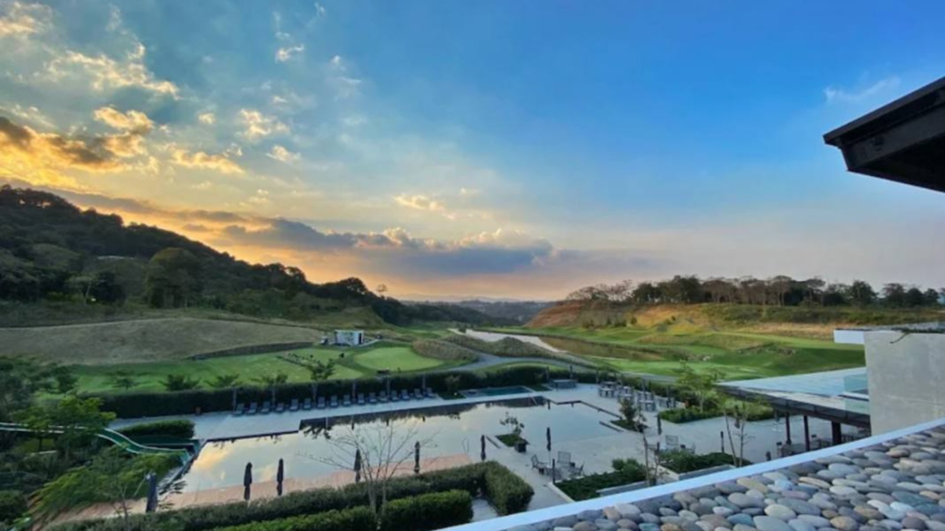 Se vende terreno en Exclusivo Club de zona 16