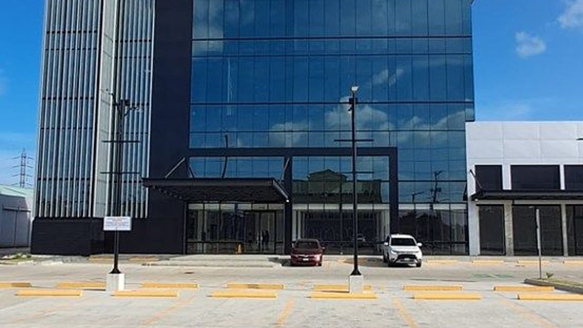 Local comercial en ALQUILER en San José Pinula - Image 1
