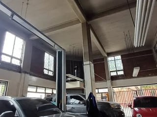 VENTA / RENTA – EDIFICIO COMERCIAL EN ZONA 1 - 2