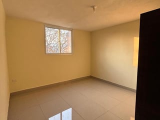 Venta de casa con habitacion de servicio - San Cristobal Ref-5968 - 4