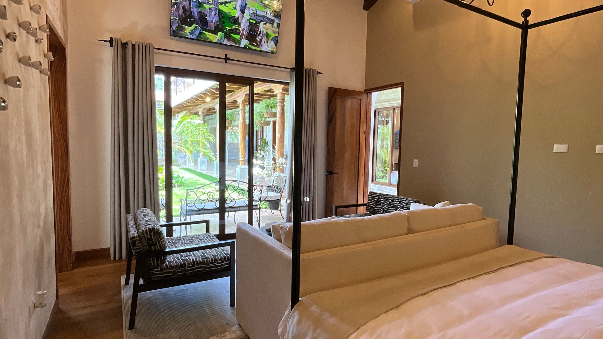 CASA EN VENTA EN EXCLUSIVO CONDOMINIO AL INGRESO DE ANTIGUA G - Miniatura 26