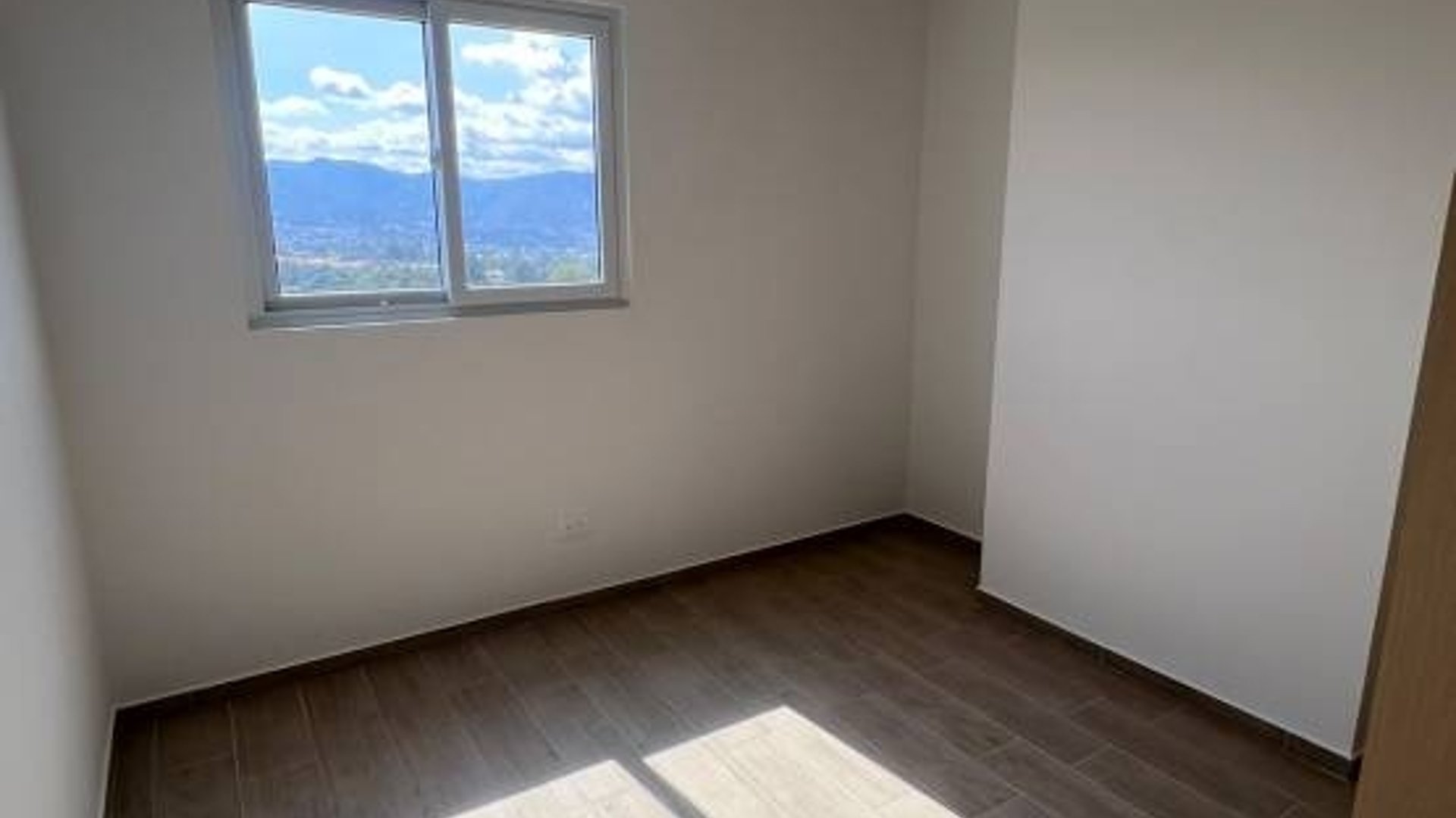 Apartamento en Renta, Zona 12 (R10438) - Miniatura 5