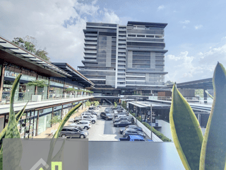 SPAZIO / Oficina en Venta , zona 16 - Image 4