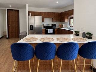 APARTAMENTO EN VENTA 📍 Edificio Marqués de Oakland, Zona 10 - 4