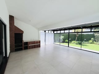 CASA AMPLIA EN RENTA CON JARDIN 4 HAB. / COND. SAN ANTONIO KM. 16.5 CAES - Image 4