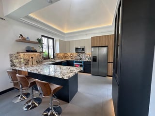Venta de casa en Antigua,  Bellas vistas a los volcanes - 4