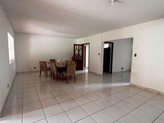 📍 CASA EN VENTA – 3 HAB + PISCINA | FUERA DE GARITA | ZONA 15, VH3 - 4