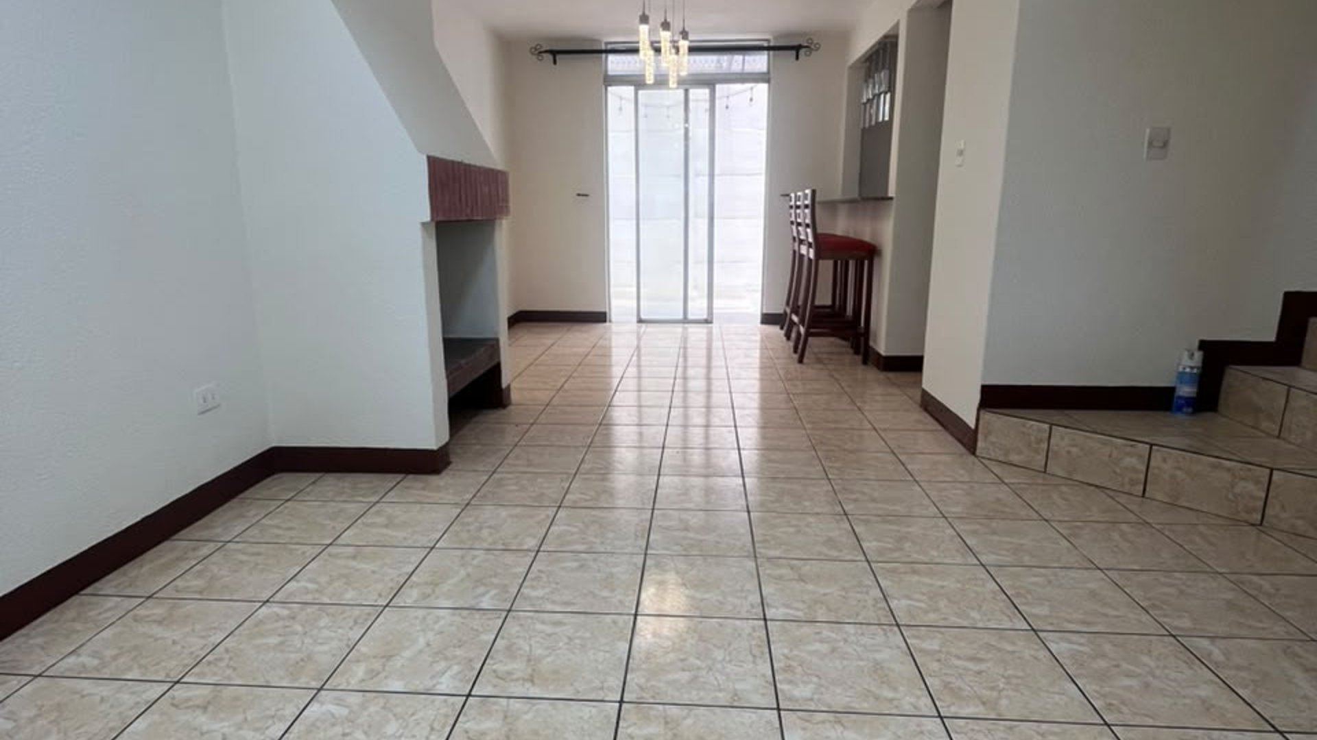 Casa en Condominio en Renta en Santa Lucía Milpas Altas, Sacatepequez