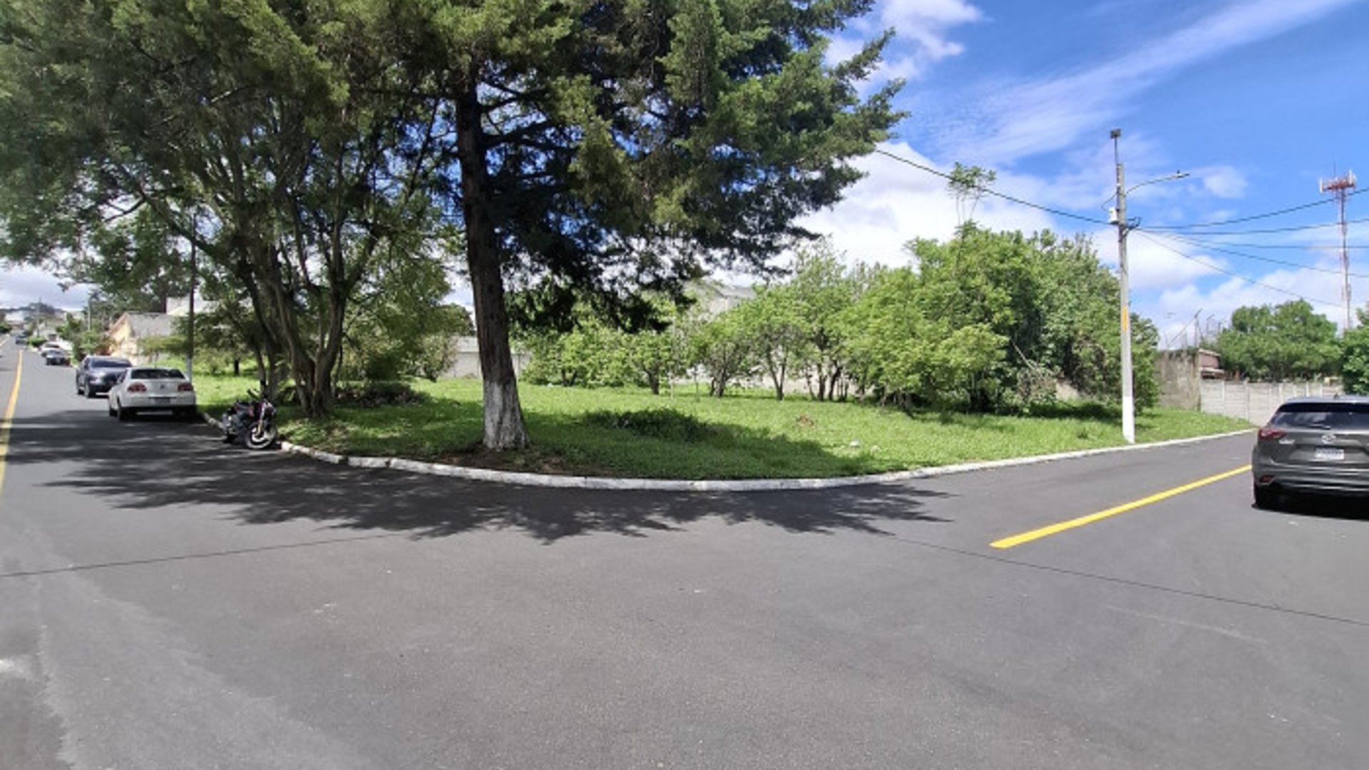 Terreno en venta zona 8 de Mixco San Cristóbal