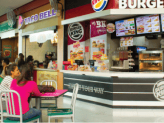 Renta local en foodcourt  Centro comercial en zona 11 - 2