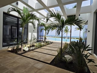 Exclusiva y Lujosa Casa venta frente al Mar Monterrico - 5