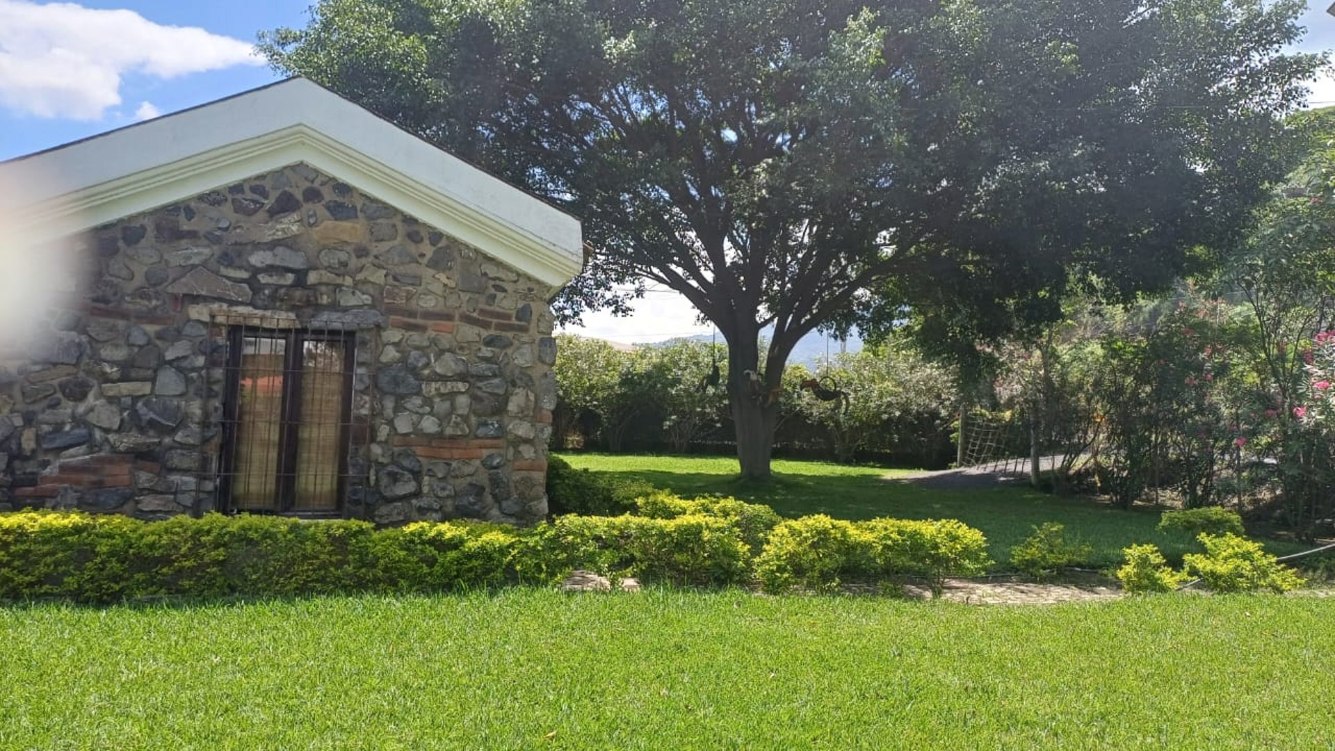 Vendo Terrenos en Amatitlán Ref-9002