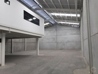 Ofibodega en renta en Centro de Negocios La Paz , zona 17 - Image 2