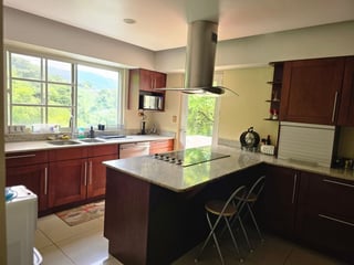 MONTE AZUL / Casa en Venta zona 13 - 3