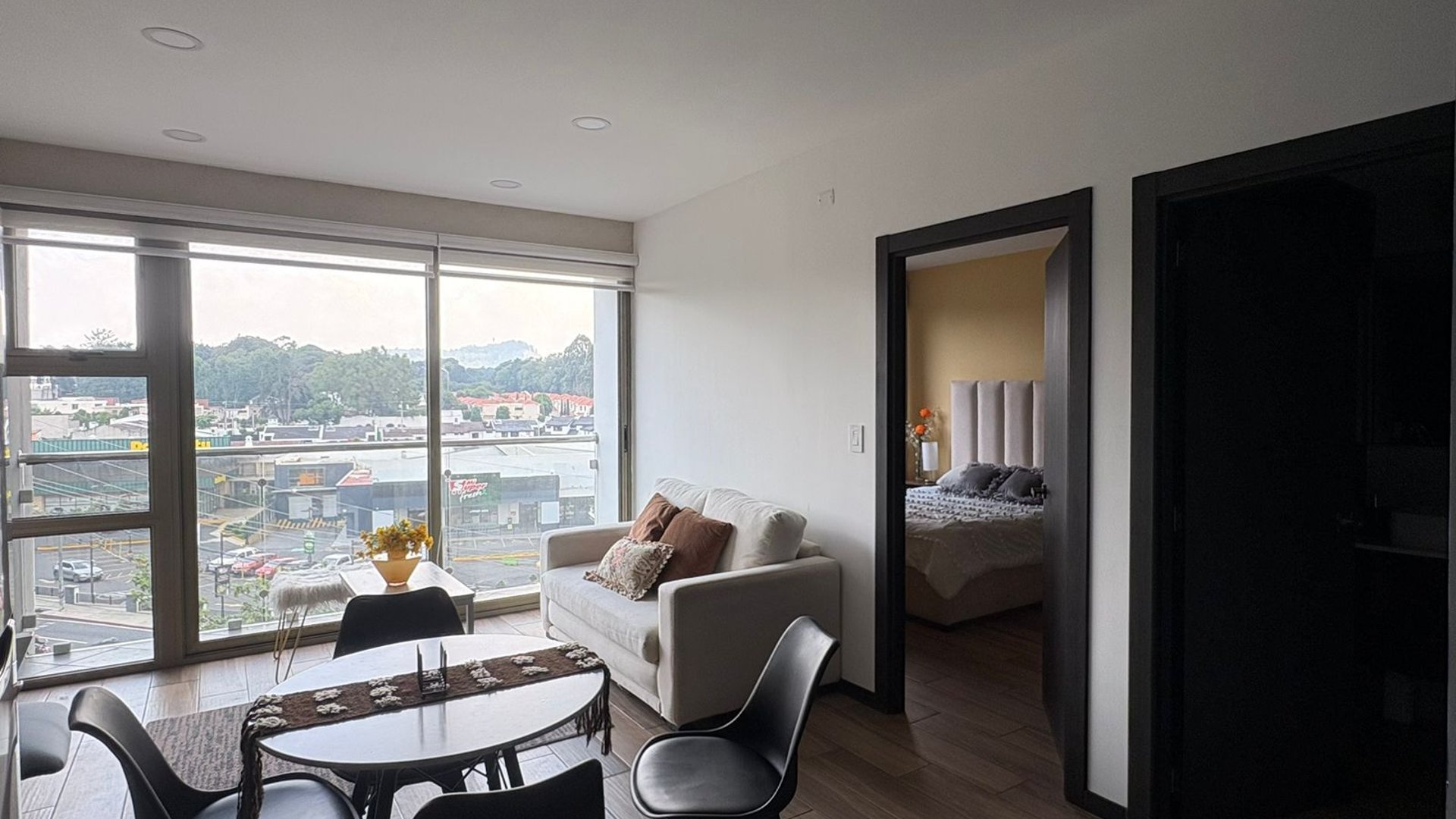 Apartamento en Alquiler Edificio Viaggio Muxbal, Km. 9.7 antigua CES
