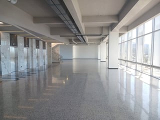 Edificio en Alquiler en zona 10 - Por estrenar !! - 2