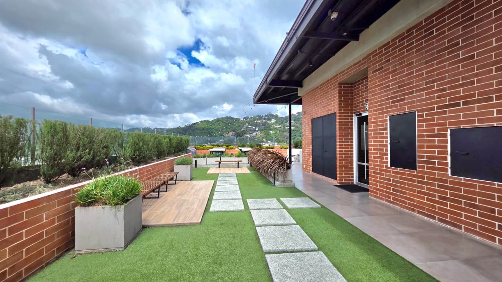 Apartamento en renta y venta en zona 15 VHl. - Miniatura 15