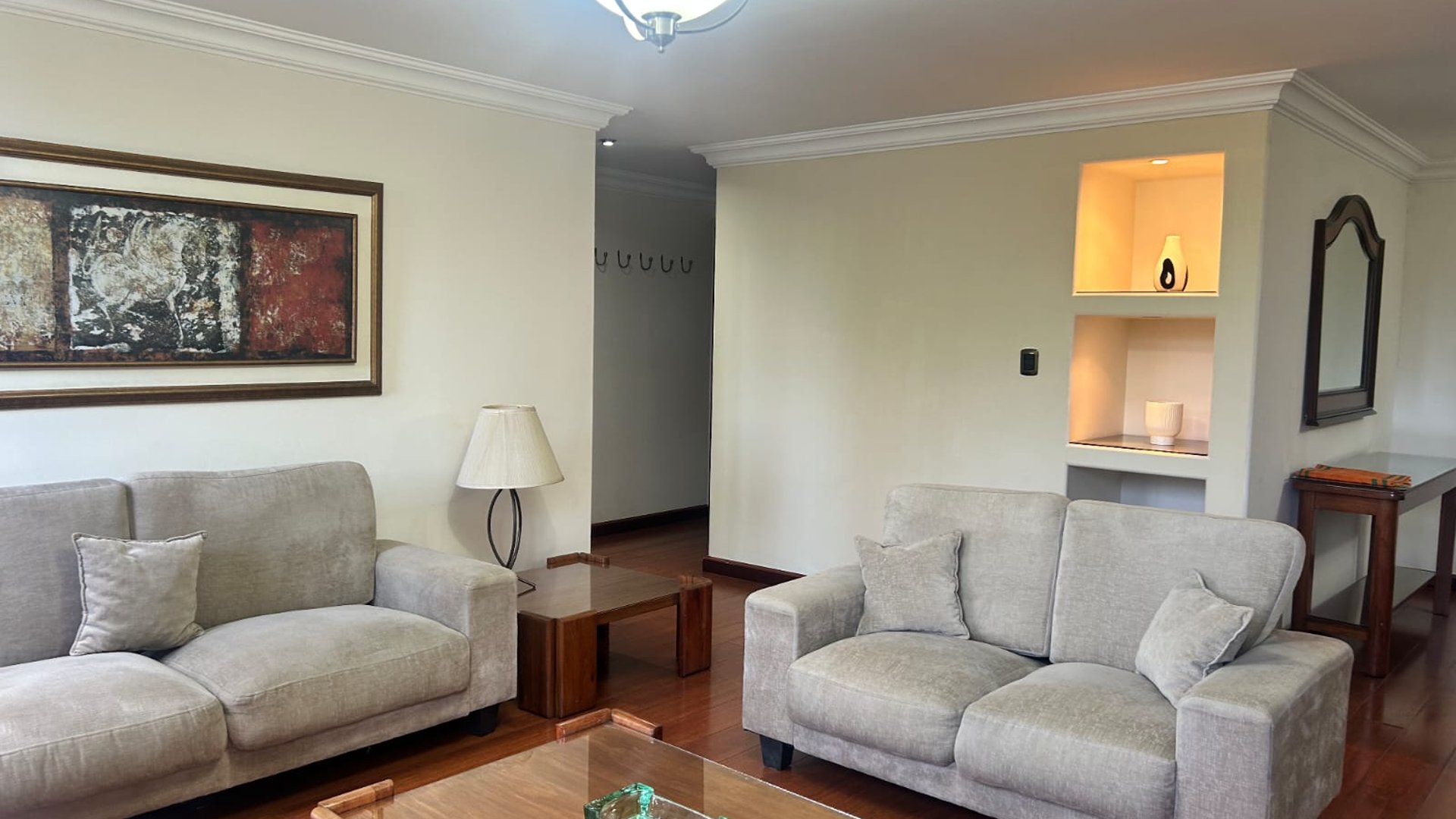 Apartamento Amueblado en Renta, Zona 14 Edificio Marqués del Valle