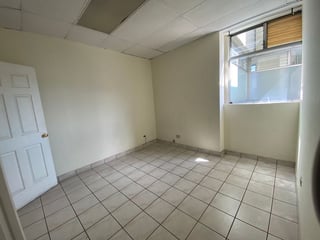 Apartamento en renta, en Zona 10 - 5